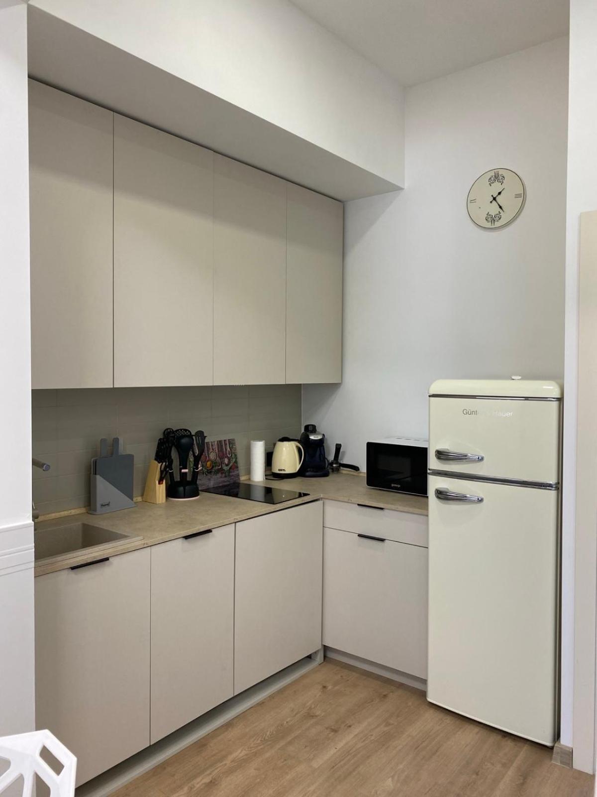3 Bedrooms Apartment On Nasypna 3 Leopoli Esterno foto